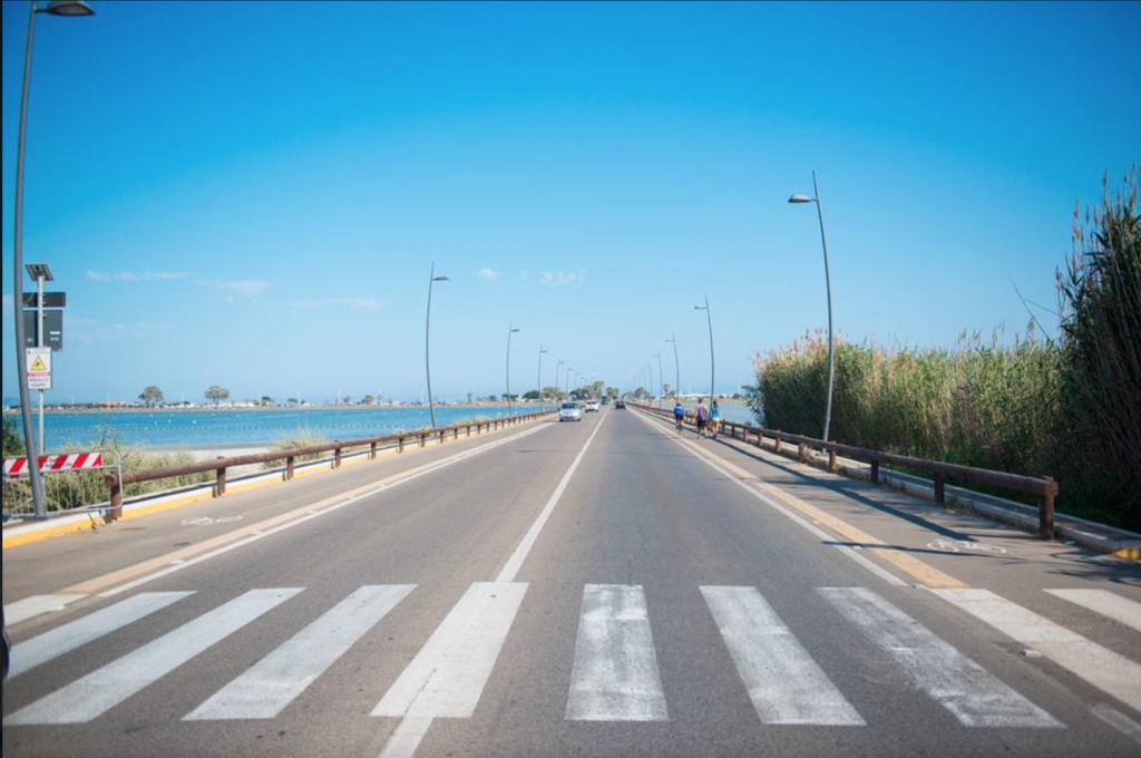 Poetto Beach Lägenhet Quartu SantʼElena Exteriör bild